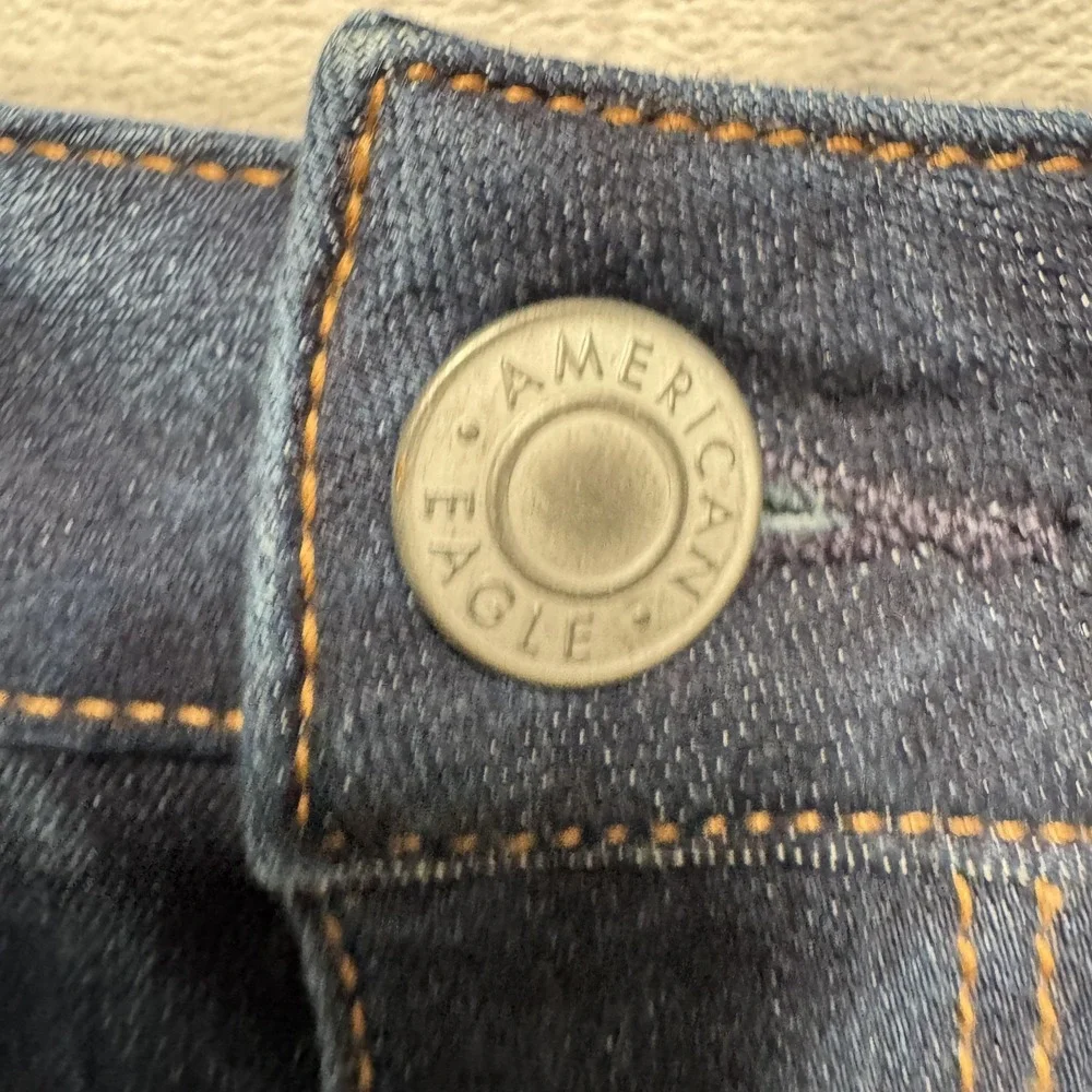 American Eagle Jeans Womens 4 X Short Dark Wash Super Stretch X Distressed‎